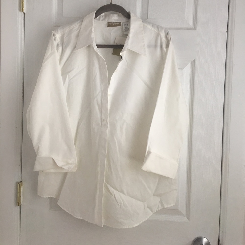 White button down top 3/4 sleeve
