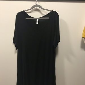 LuLaRoe 2xl  Tee