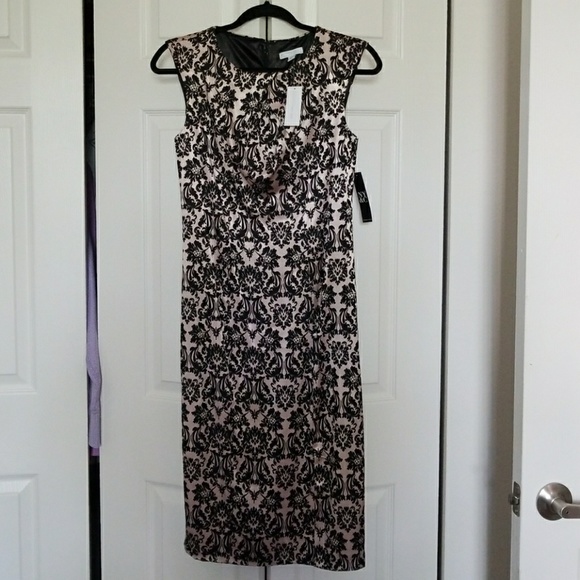 New York & Co Velvet Embossed Shift Dress Midi - Picture 1 of 5