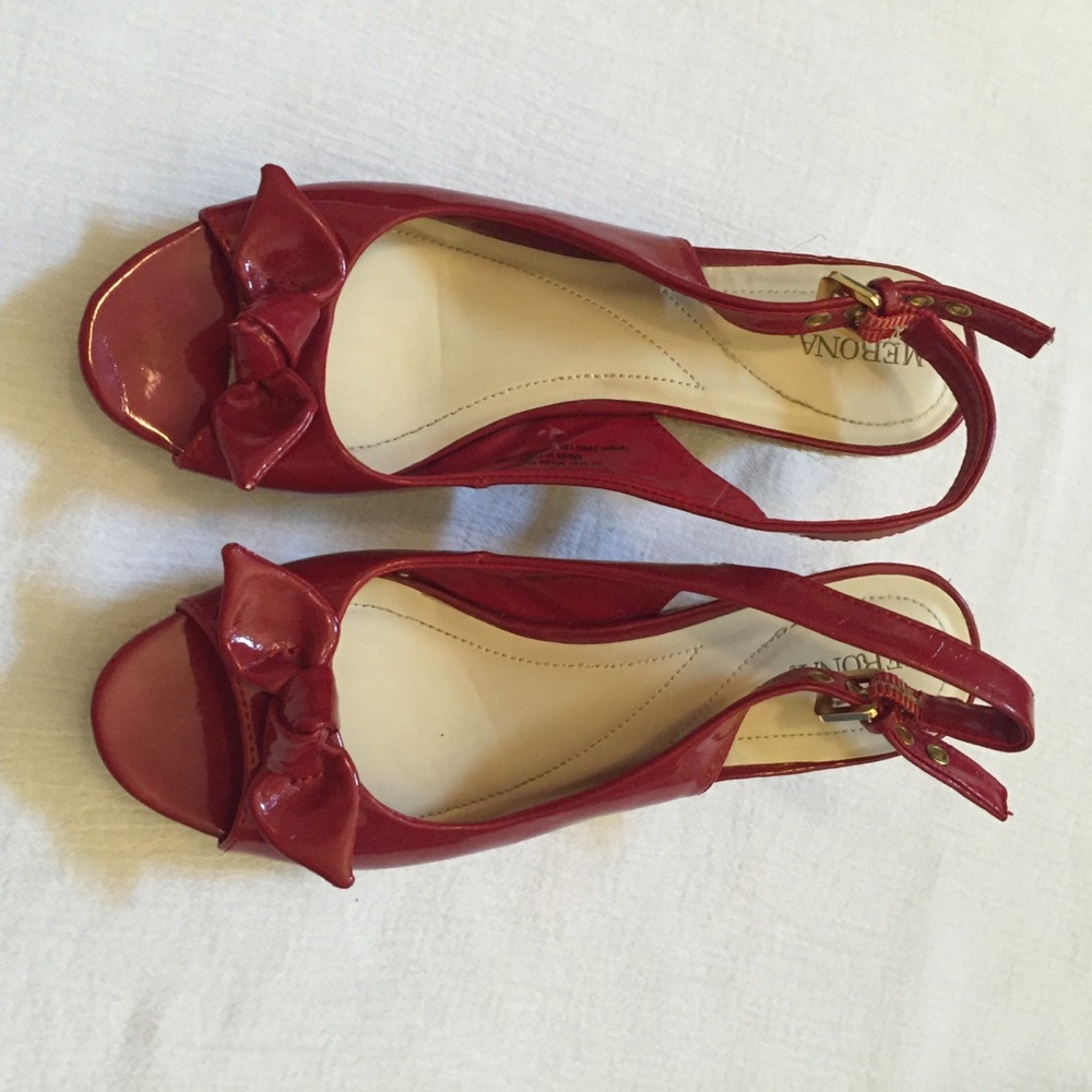 Red open-toe espadrille wedges