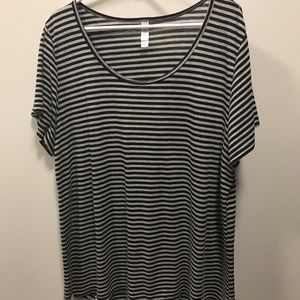 LuLaRoe 3x Tee  Grey and Black Stripe