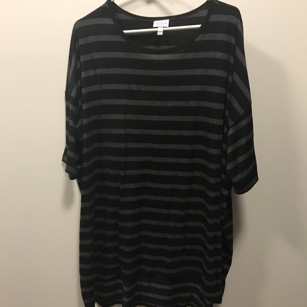 LuLaRoe 2xl Irma Black and Grey Stripe