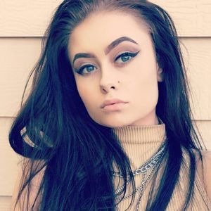 Meet your Posher, Tasha