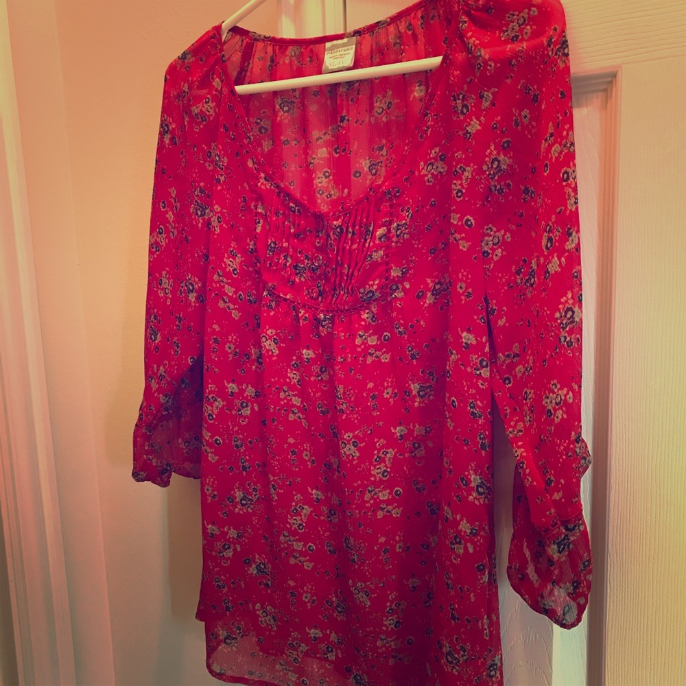 Sheer Inked & Faded 3/4 Sleeve Red Floral Boho Top