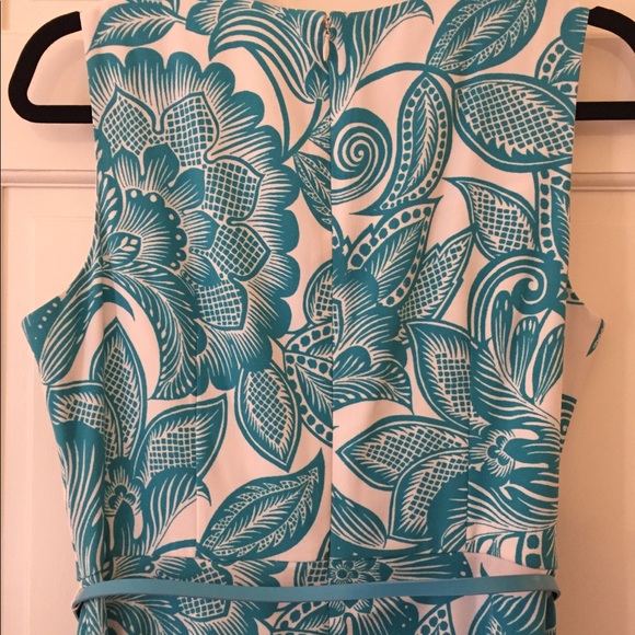 Blue paisley fit-and-flair belted dress - Picture 6 of 7