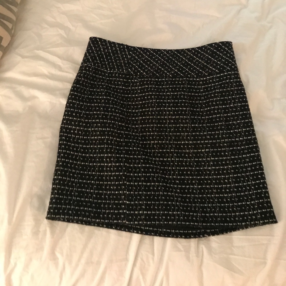 Houndstooth Mini Skirt