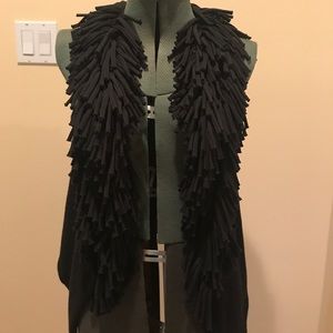 Cute black fringe vest sz M Nic and Zoe EUC