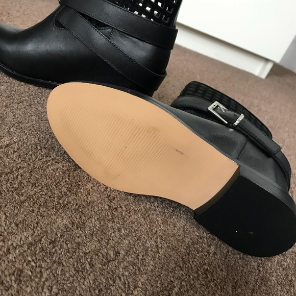 booties - Picture 6 of 6