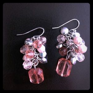 ⭐️ Pink/silver chandelier earrings