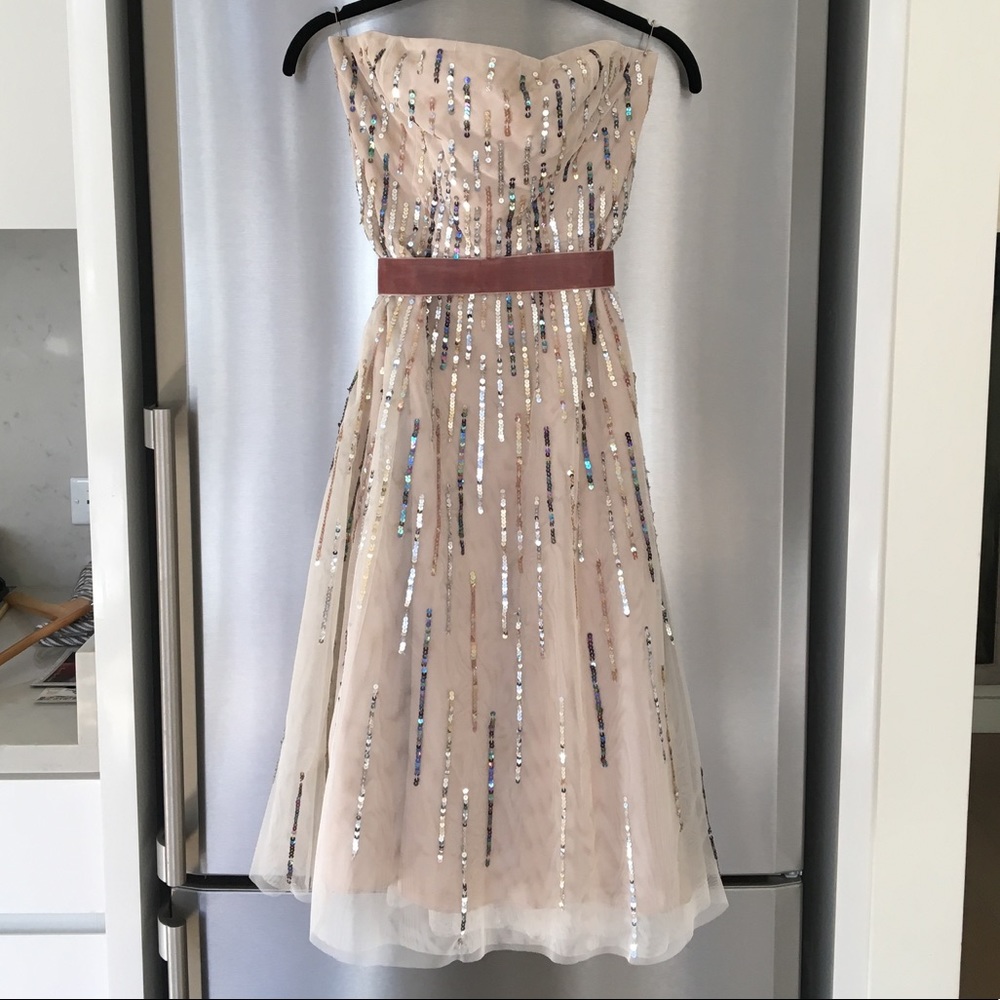 BCBGMAXAZRIA Strapless Sequin Cocktail Dress - Sml