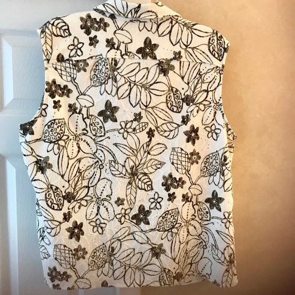 CJ Banks Stretch Sleeveless Embossed Top Blouse 1X - Picture 5 of 8