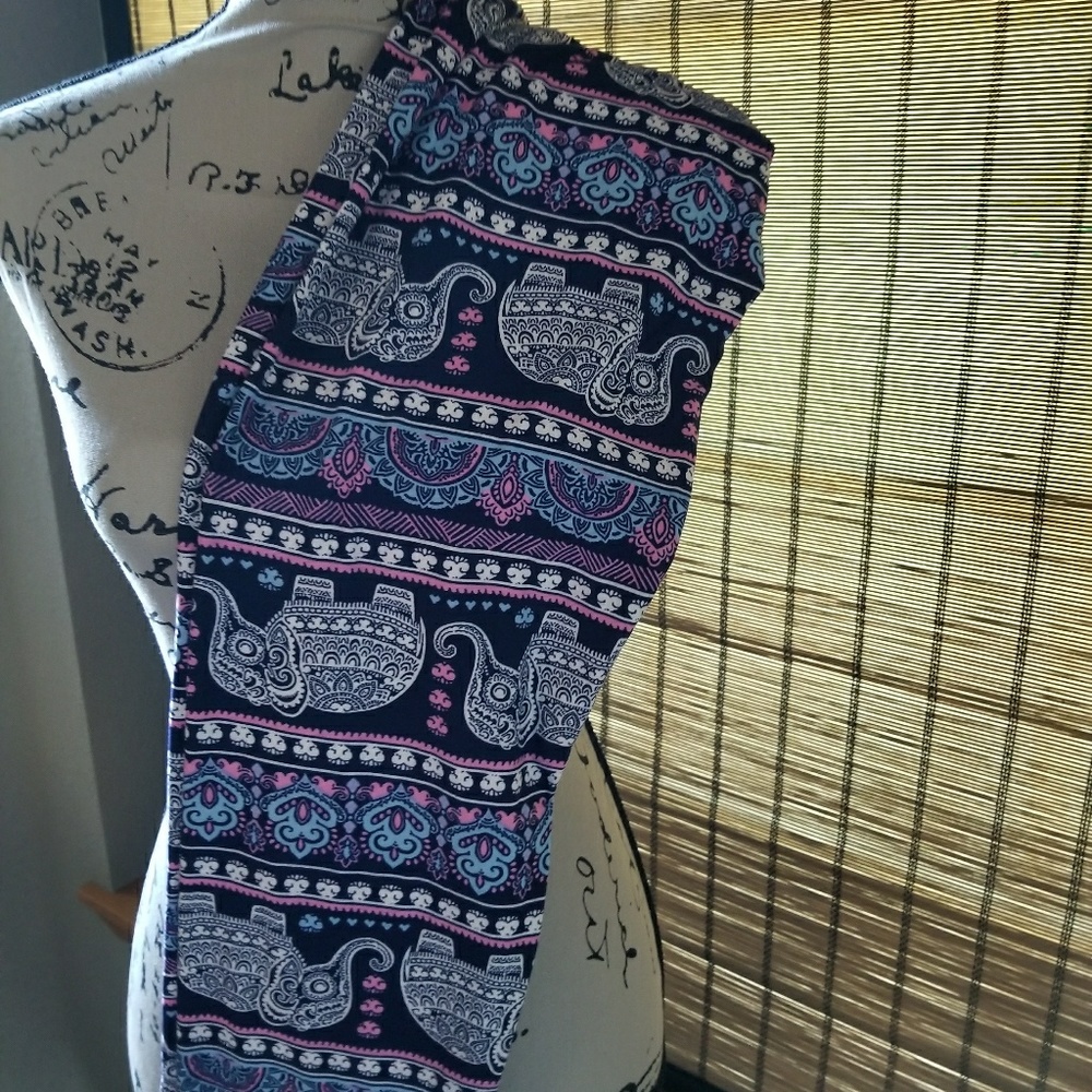Nwt upside down elephants size curvy 8-20