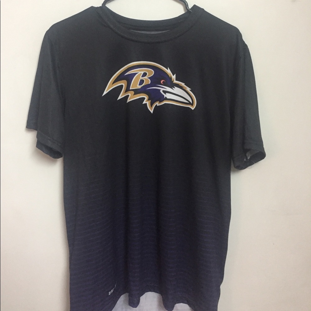 BNWOT Nike Baltimore Ravens Dri-fit T-shirt
