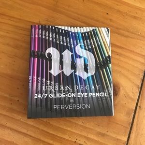 Urban decay 24/7 glide-on eye pencil- black