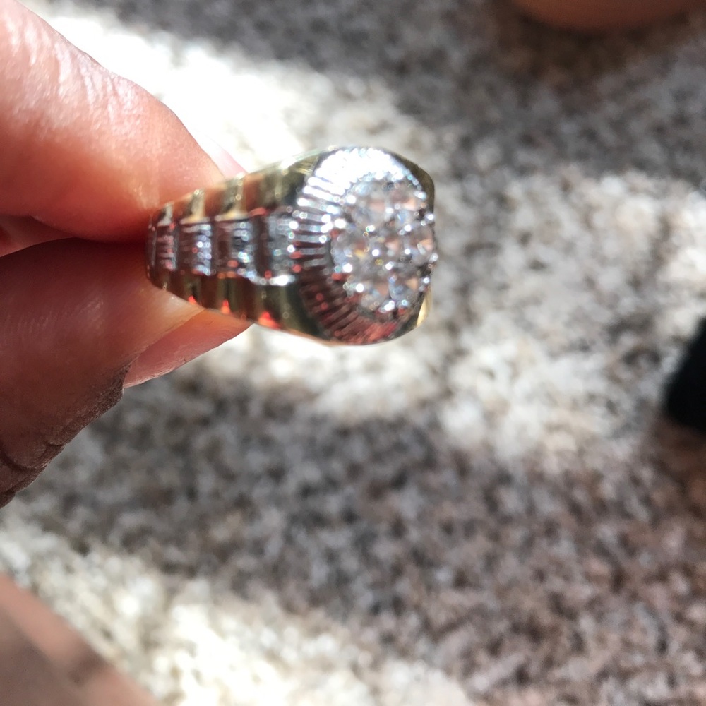 14’ k gold mens ring