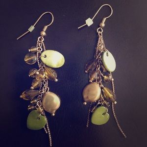 ⭐️ Green and gold chandelier earrings