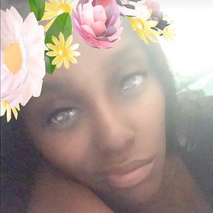 Meet your Posher, Tawana