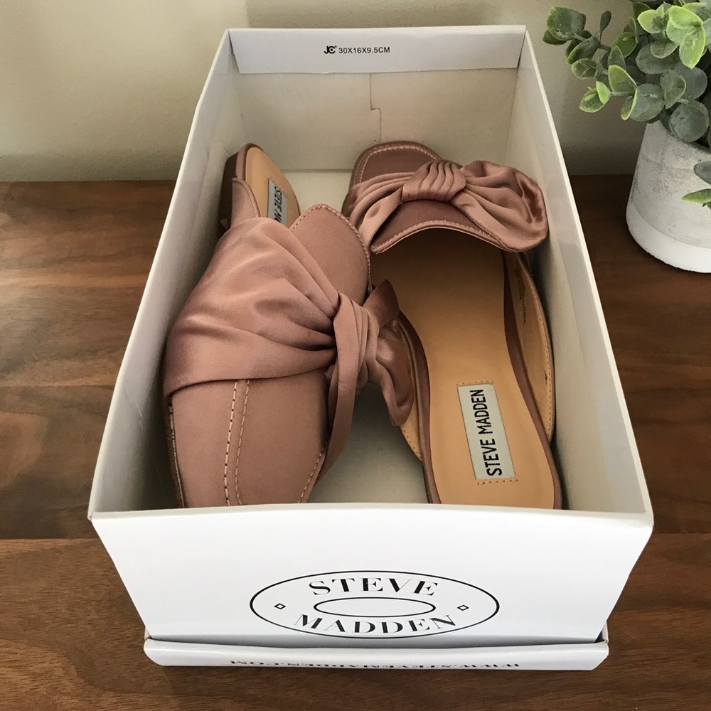 FIRM PRICE Steve Madden Blush Pink Satin Bow Mules - Picture 7 of 8