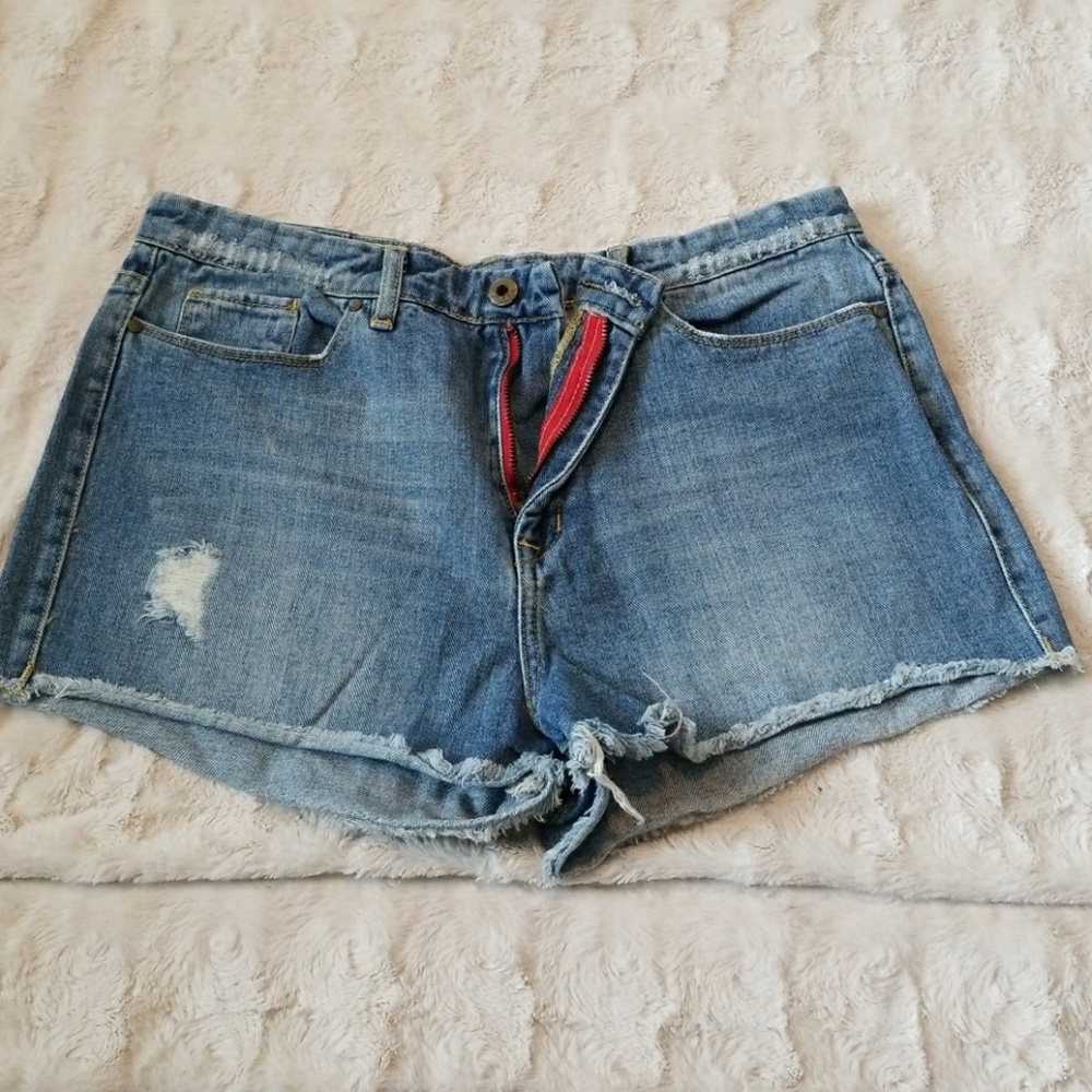 Blank NYC short shorts