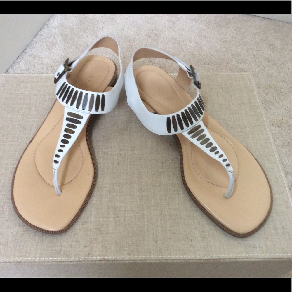 Unisa Sandals.
