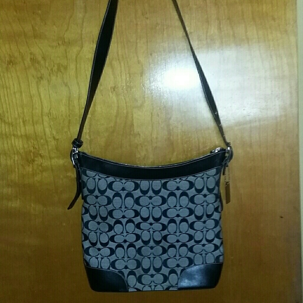 NWOT Coach purse