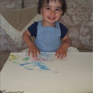 Meet your Posher, Lorena