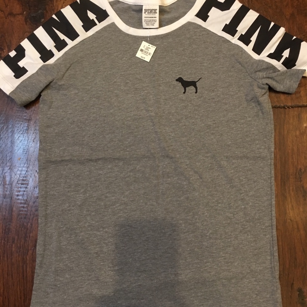 VS PINK GRAY/WHITE TOP SIZE XS