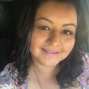 Meet your Posher, Vanesa