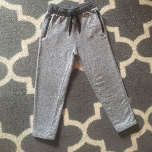 GAP Boys Gray sweat pants. Size XS (4/5)
