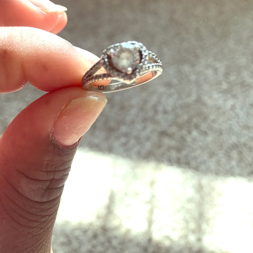 white gold heart ring