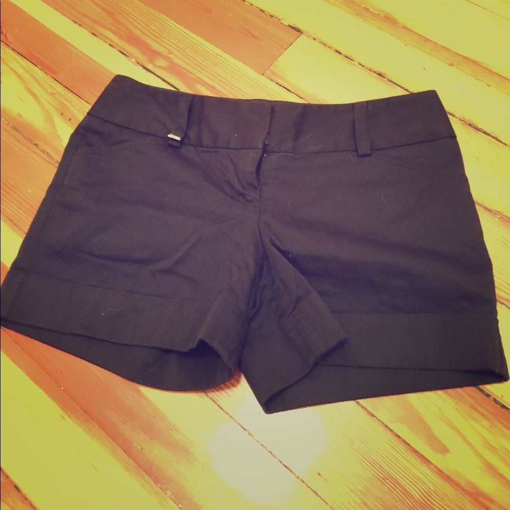 Express size 6 shorts
