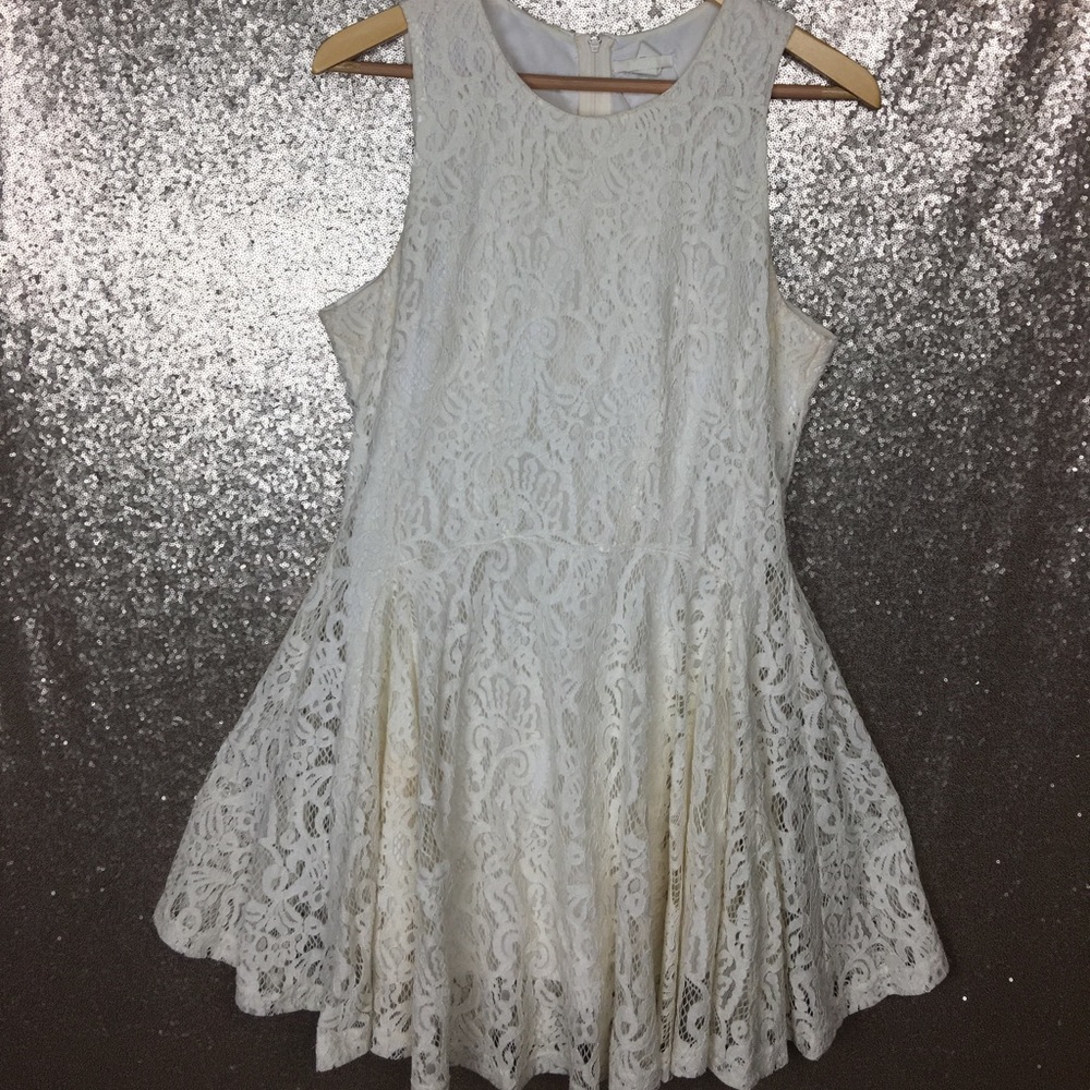 H&M Cream Floral Lace Dress! Size 10