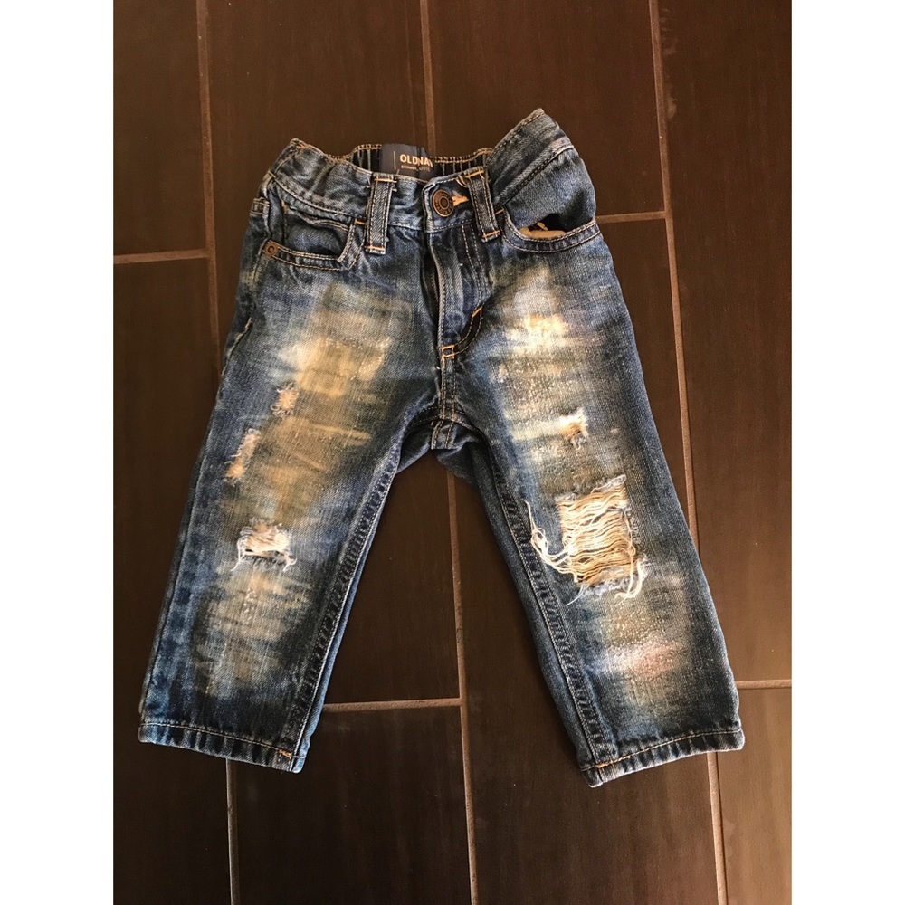 ✨ SOLD - Infant Old Navy Distressed Jeans