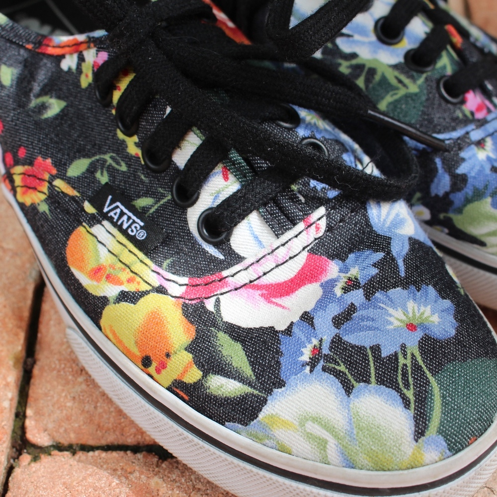 Black Floral Vans