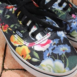 Black Floral Vans