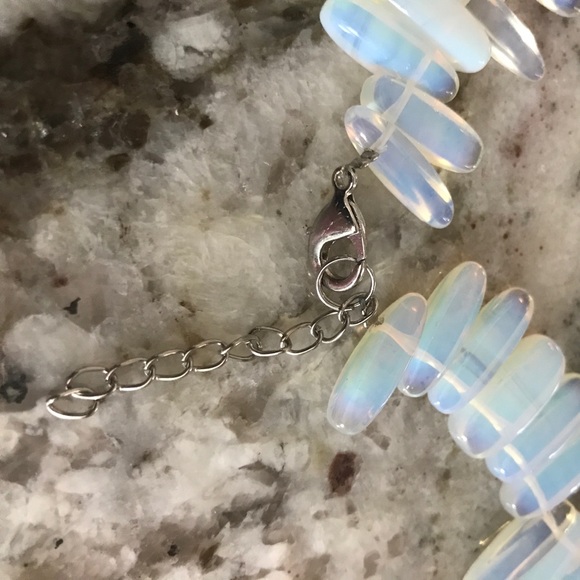 OPALITE  NECKLACE AND BRACELET-SET - Picture 2 of 3