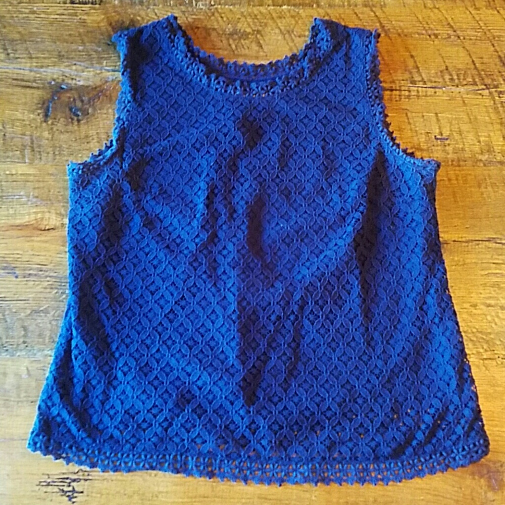 Pretty sleeveless top