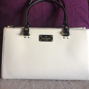 Ladies handbag