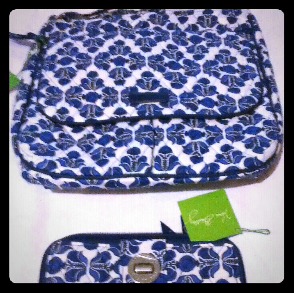 NWT Vera Bradley Double Zip Mailbag & Wallet Set