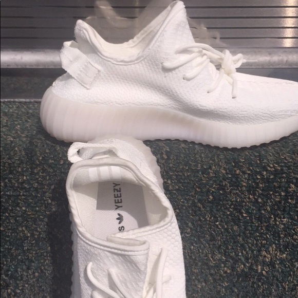 Yeezy boost 350 v2 cream