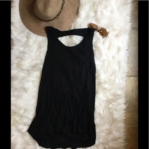 Black open back blouse tank top ✨