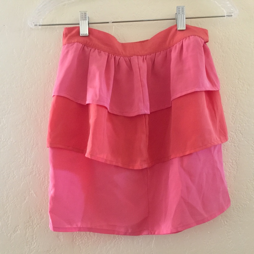 HM skirt NWOT