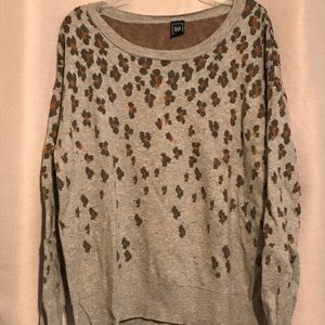 Gap sweater