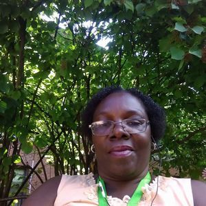Meet your Posher, Annette