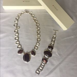 Necklace & Bracelet Set