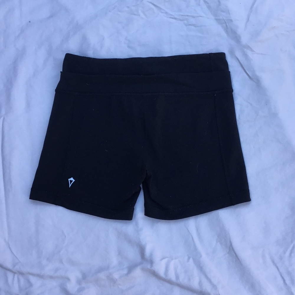 Ivivva by lululemon reversible rhythmic short