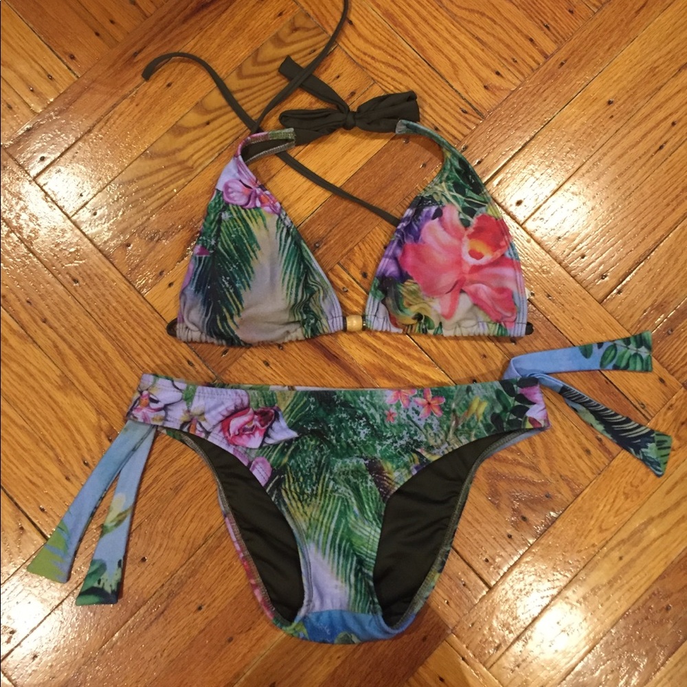 Lucky Brand bathing suit