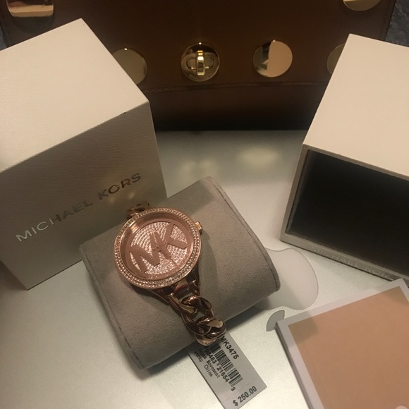 Authentic Brand New Michael Kors Watch main image 4