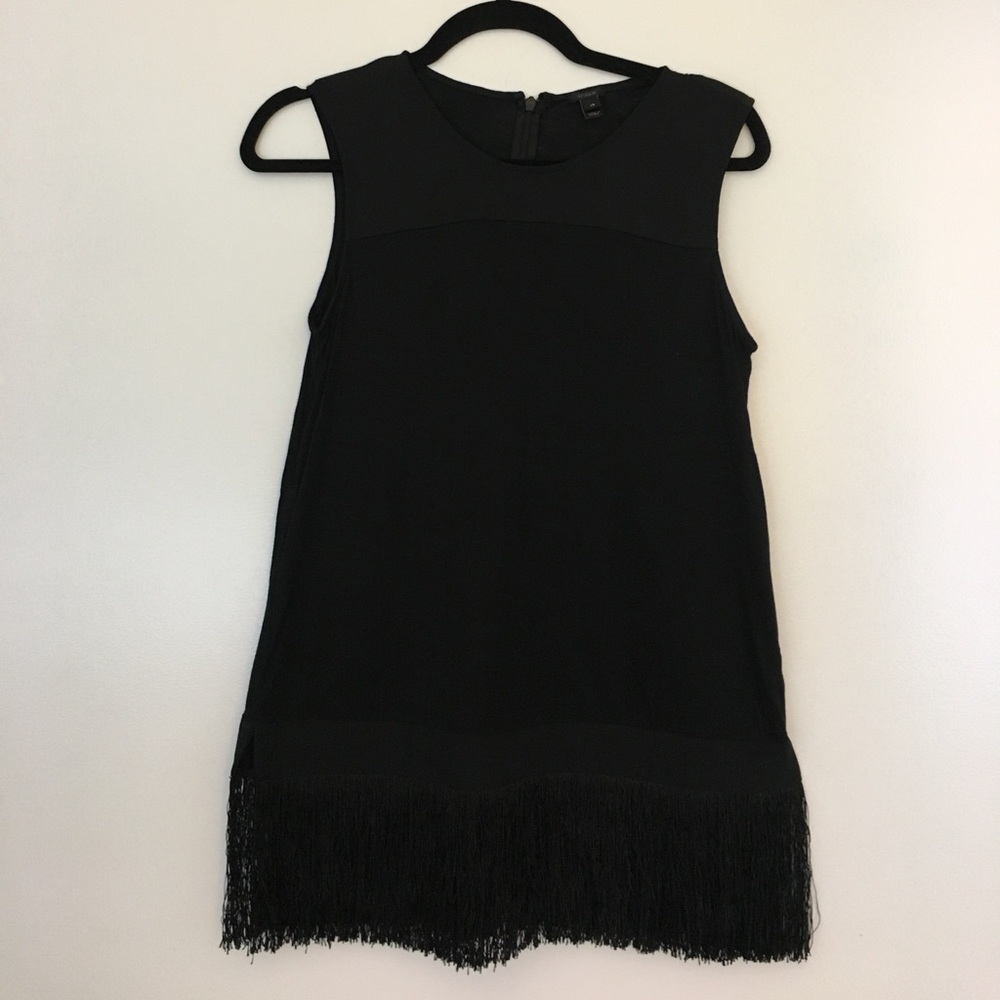 Black, fringe-bottomed tank
