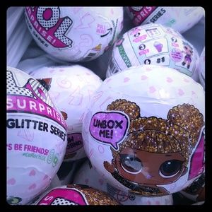 LOL glitter surprise series